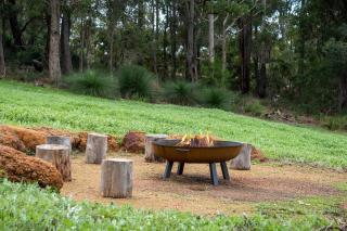 Summerville Treetops - A Stunning Valley Retreat - 7