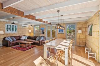 Stone House - A Family Beachside Escape - 2