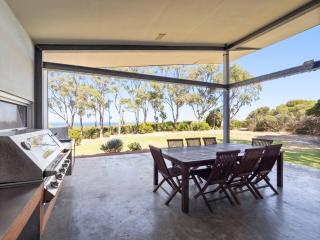 Redgate Beach House with Private Tennis Court - 6