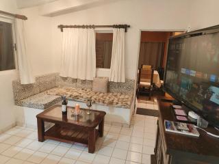 Bungalow close to the mountain - 1