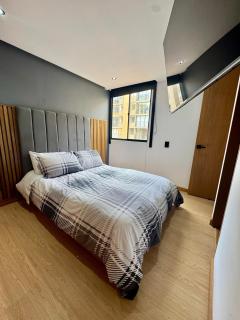 Apartamento de Lujo frente al CC Viva - 5