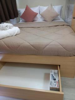 Balcony Studio Ayala with Ultra-Fast 400 Mbps WiFi - 5