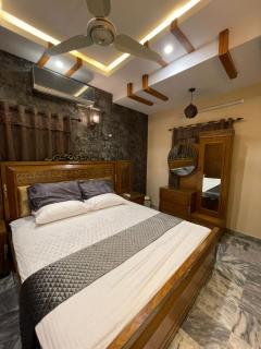 Travellers Home 2BR PORTION Gulshan Iqbal blk#7 - 9