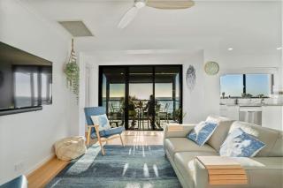 Beach Stayz Semaphore Upstairs Two Bedroom Apartment - 9