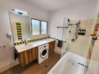 Bushys Hilltop (Kingfisher Bay, Kgari) - Fraser Island - 8