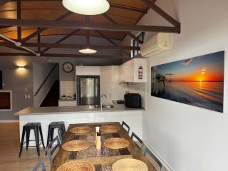 718 Cooloola Villa at Kingfisher Bay, K'gari Fraser Island - Isla Fraser - 5