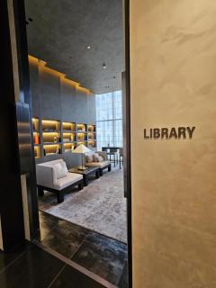 Elegant High-Rise Getaway at Century Spire - 5