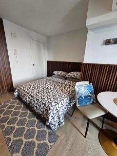 Elegant High-Rise Getaway at Century Spire - 2