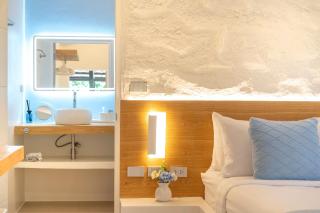 Stylish Studio with Pool - 8' walk to Rawai Beach - "Jungle Studio" - Rawai Beach - 8