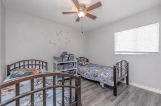近ONT机场 Chaffey Claremont学院 Ontario Outlets 3Br2BA - 4
