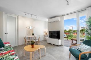 Beautiful Queen Penthouse with Large Terrace - 0