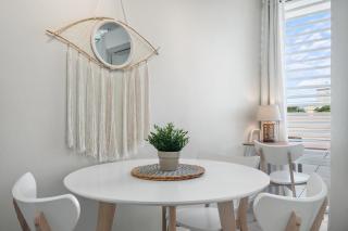 Beautiful Queen Penthouse with Large Terrace - 4