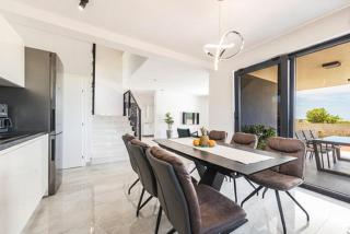 Villa Angelo 2020 with sauna, gym, heated pool - 4