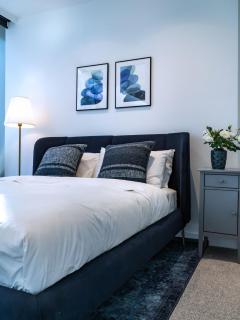 Elegant Cityscape Apartment Premium Amenities - Melbourne - 3