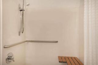 Country Inn & Suites by Radisson, Valparaiso, IN - 2