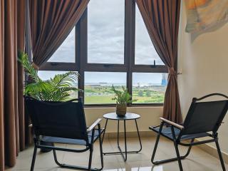Mykey Bali B-10-12 Melaka City Couple Sea View - Malacca - 9