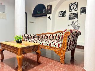 Heritage Gratitude House - 1