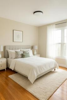 Fullerton Adventure Pad - 10 min to Disneyland - 2