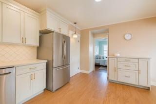 Fullerton Adventure Pad - 10 min to Disneyland - 1