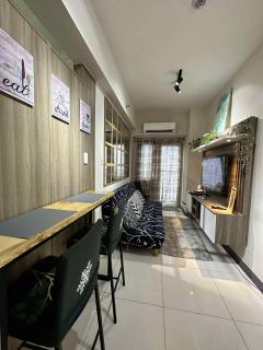 Modern Comfort in Pasay – Condo with Pool Access - 0
