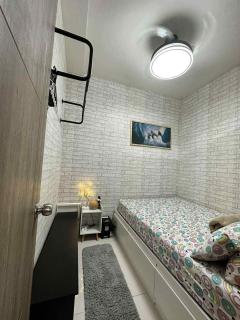 Modern Comfort in Pasay – Condo with Pool Access - 3