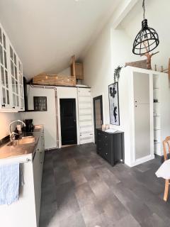 Independent private guest house 20 minutes from Stockholm city - 9