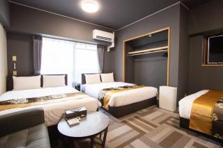 The LANG HOTEL - 1