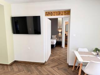 Amfitriti 30meter to beach, 6min Old Town, 2BD 4PL - 3