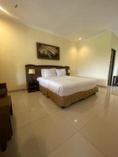 Ken Hotel by Tripletree - 2
