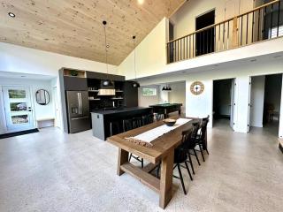 Spa River Pool Table - Chalet Ombre & Lumiere - 3