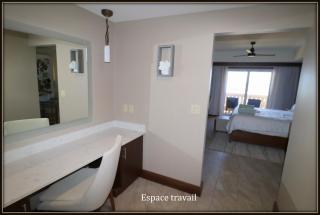 Dawn Beach Club - 6