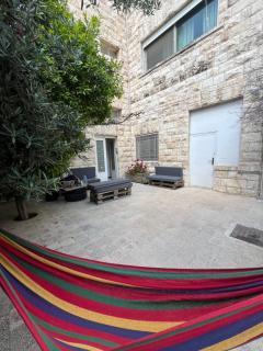 Locations Amman Palm Tree 4 - 6