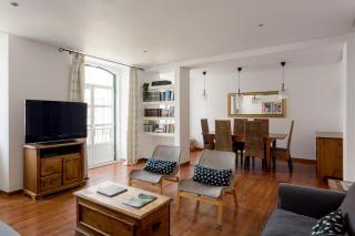 Saldanha Heights 3BR City Apartment - 9