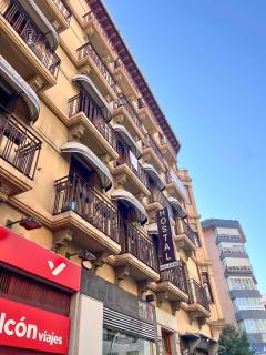 Hostal Navarra - 0