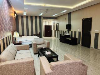Hotel Inder Paradise - 5
