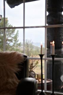 Nydelig hyttetun på Torpoåsen - 2