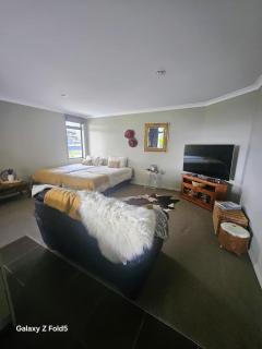 Parnwell Cottage - 1
