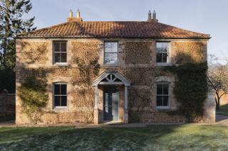 Cottages in the Walled Garden 18 - 5