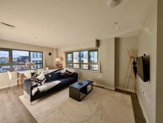Modern and Charming Flat With Great Views - 7