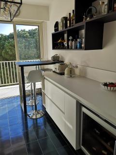 Large 2-room, sea view, well exposed - 5