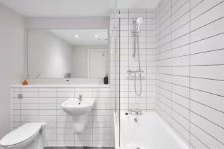2 Bed Flat - Sleeps 6 - Parking - Wifi - 6
