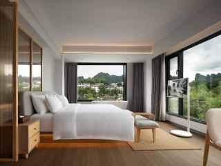 Zhangjiajie National Park RU Hotel--Free one way pick up service over 2 night,Free fresh coffee,Attraction Tickets Serivce in advance - 1