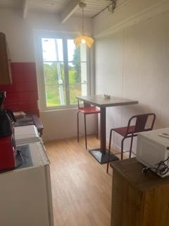 CHAMBRE avec jardin prive ET TOILETTES SECHE - 2