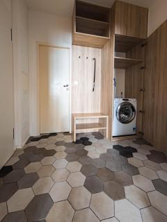 Peaceful Apartment next to Jubilee Synagogue - 1