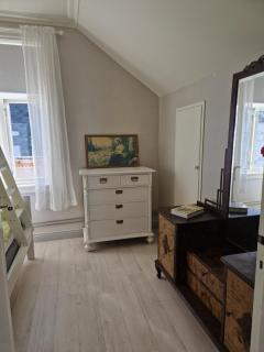 Charming apartment, 3rd floor in Swiss villa - 7