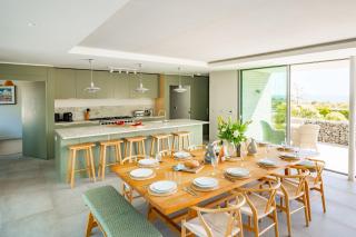 Heath House 8 - 9