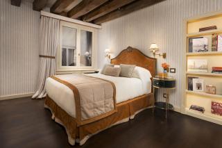 Palazzo Loredan Grand Canal - 1