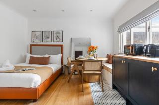 The Windsor Studio Retreat - The Duke Collection - 6