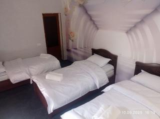 Hostel Azizjon - 3