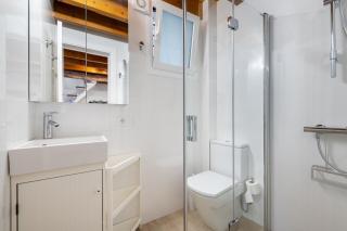 The Sailor House, minimum stay 30 nights, by PriorityVillas - 2